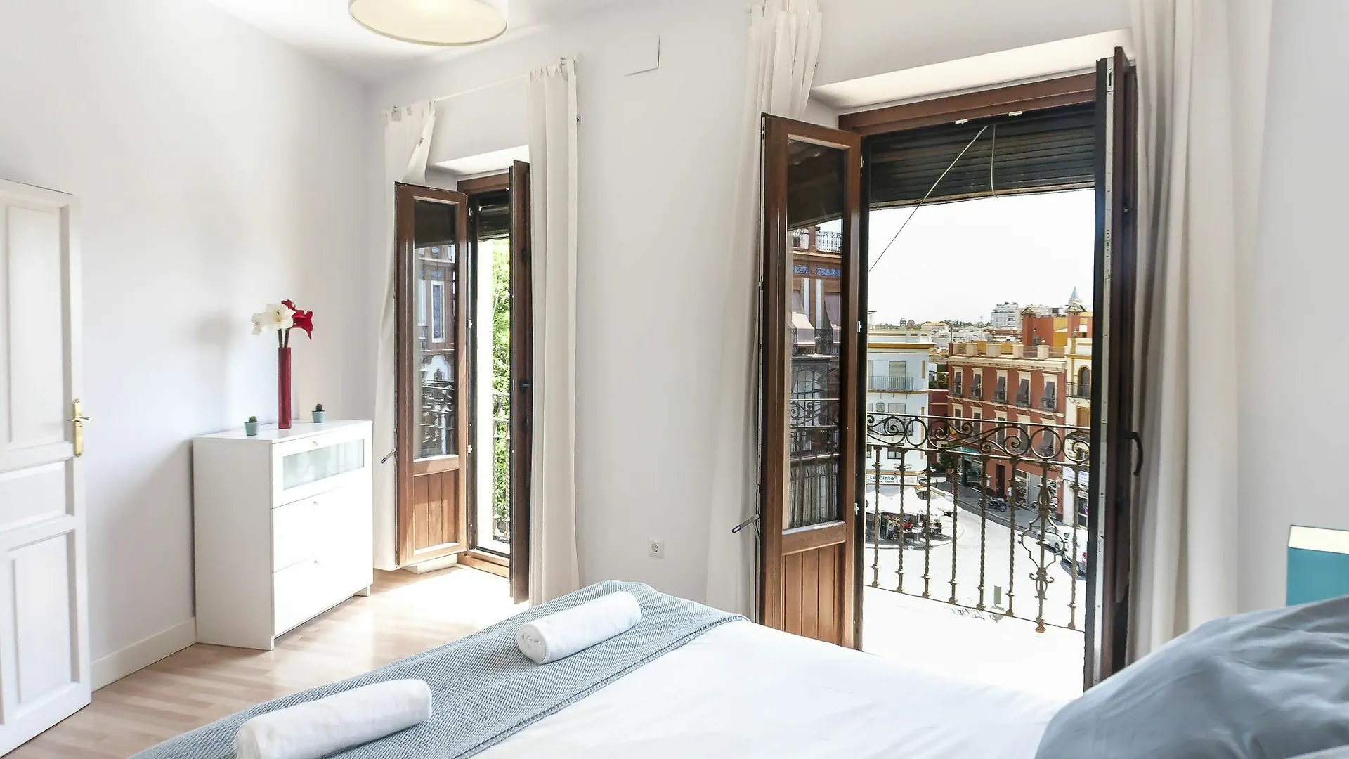 Lo Mejor De Triana. Altozano Apartment Seville Spain